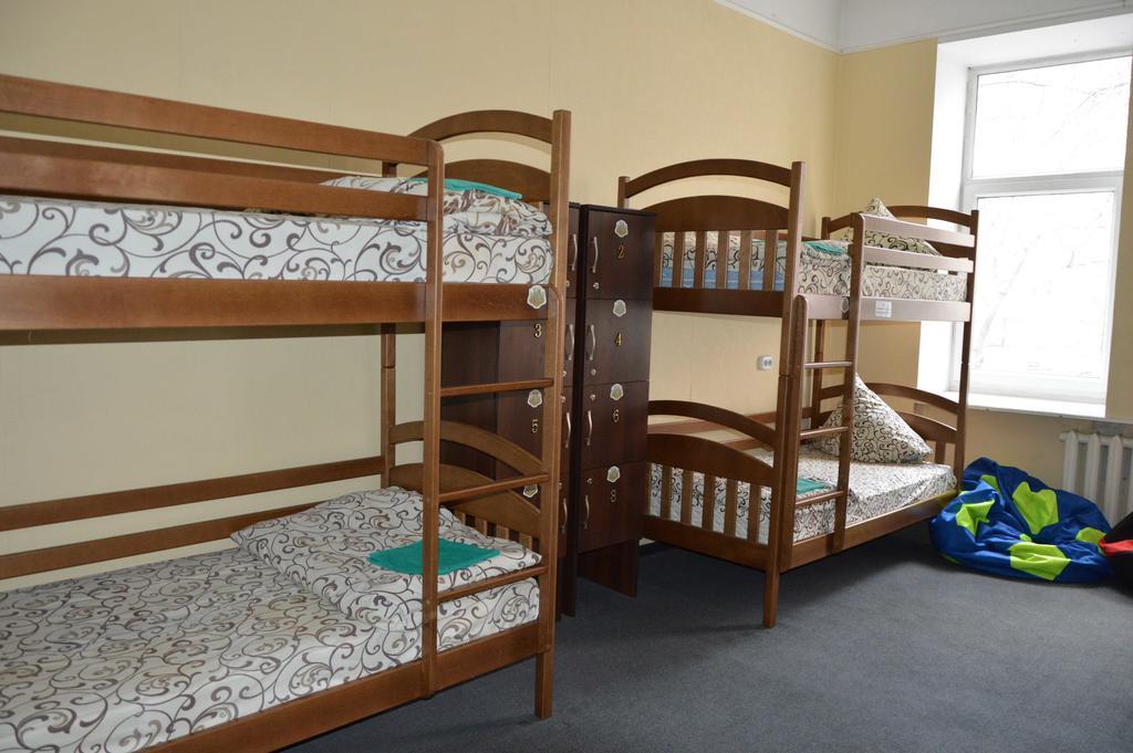 Lviv Lucky Hostel ภายนอก รูปภาพ