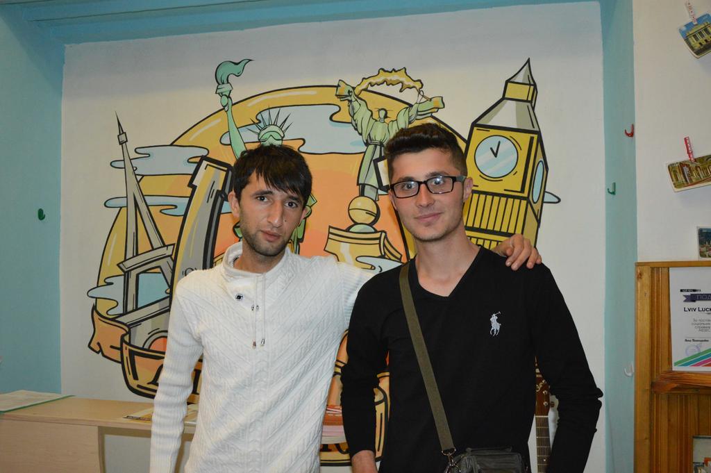 Lviv Lucky Hostel ภายนอก รูปภาพ
