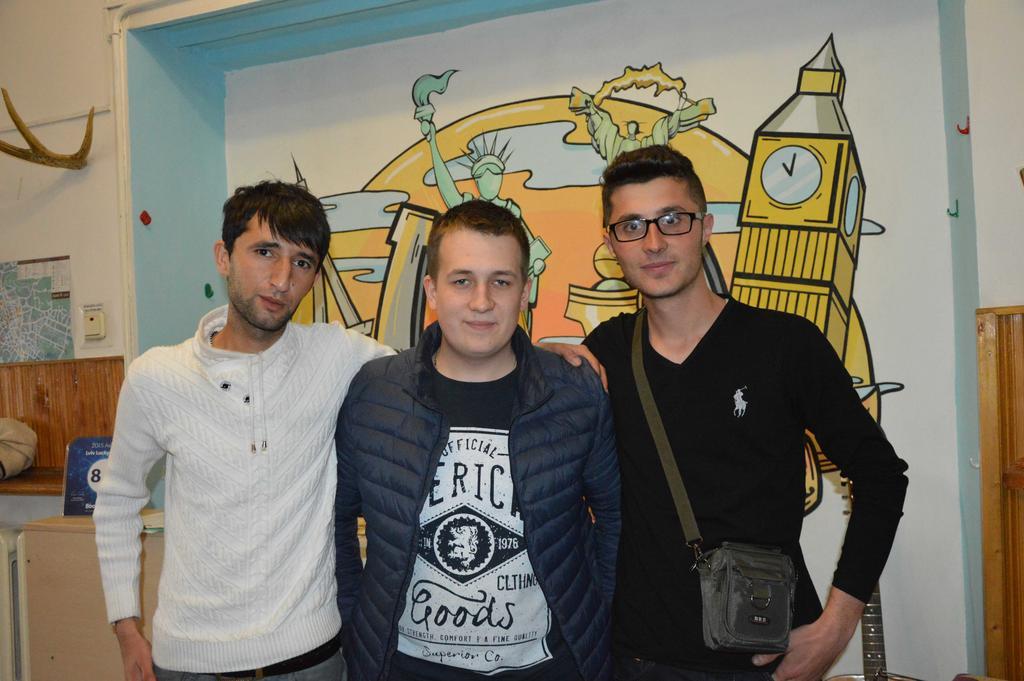 Lviv Lucky Hostel ภายนอก รูปภาพ